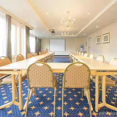Otel Scandic 4*